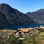 La Casa Sul Fiume 公寓 内索