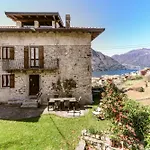 La Casa Sul Fiume *