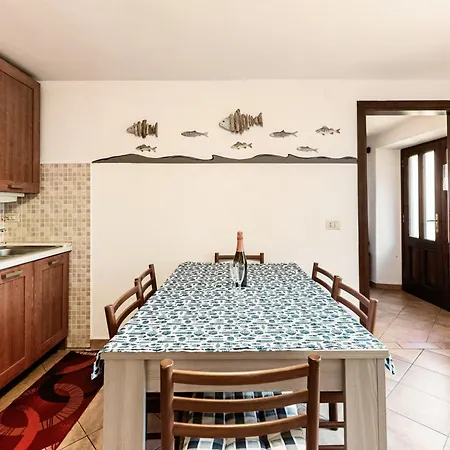 La Casa Sul Fiume 公寓 内索