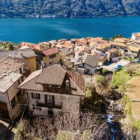 公寓 La Casa Sul Fiume 内索