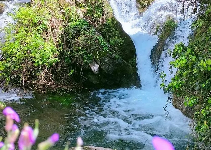 La Casa Sul Fiume דירה נסו