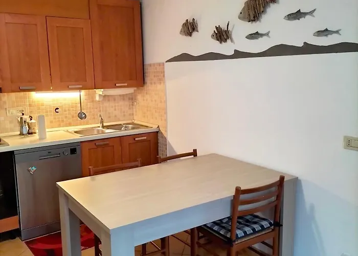 La Casa Sul Fiume * נסו