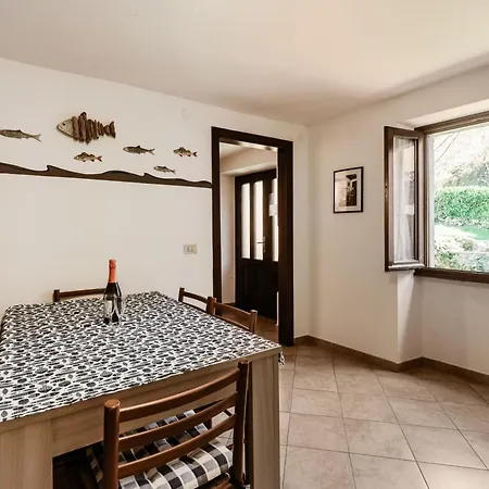 La Casa Sul Fiume * Нессо